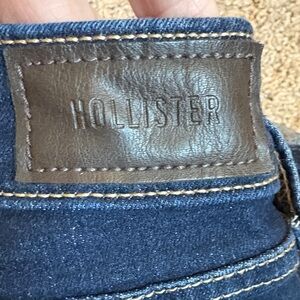 Hollister Dark Blue Jeans with Brown Label